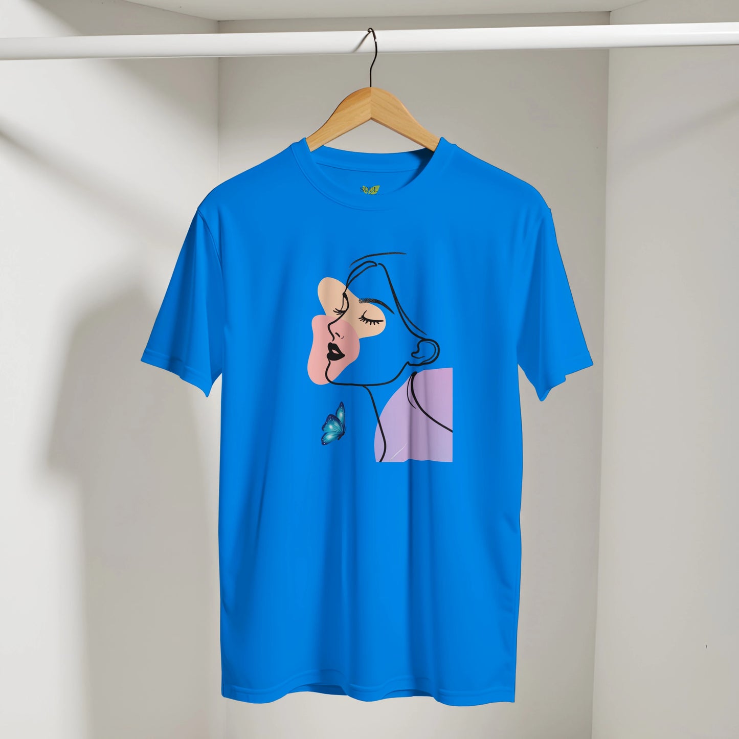 Abstract Lady Face Graphic - Women's  Tee